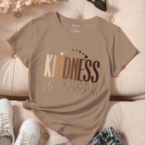 🛍️4for $15🛍️SHEIN Brown kindness Graphic Short Sleeve T-Shirt - Picture 1 of 5